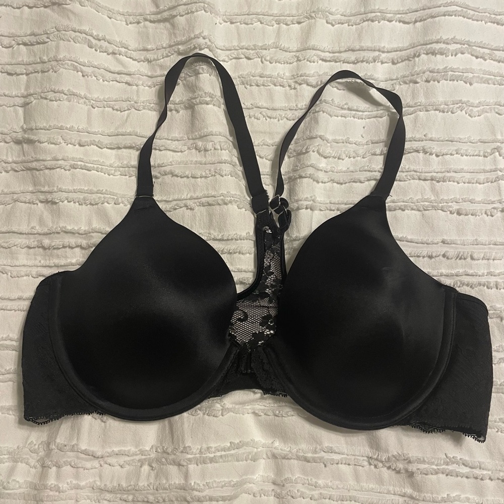 Razorback lace bra